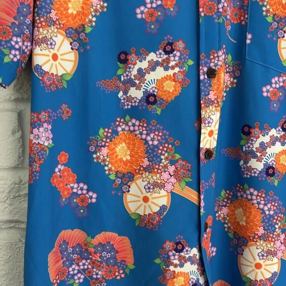 UpSaint Floral Short Sleeve Casual Button Down Size M - Picture 4 of 7